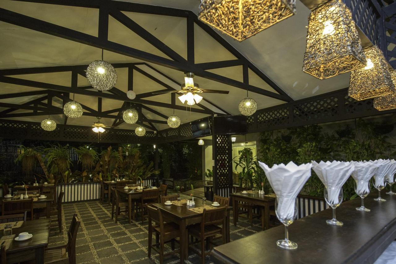 Cloud 10 Boutique Hotel Янгон Экстерьер фото