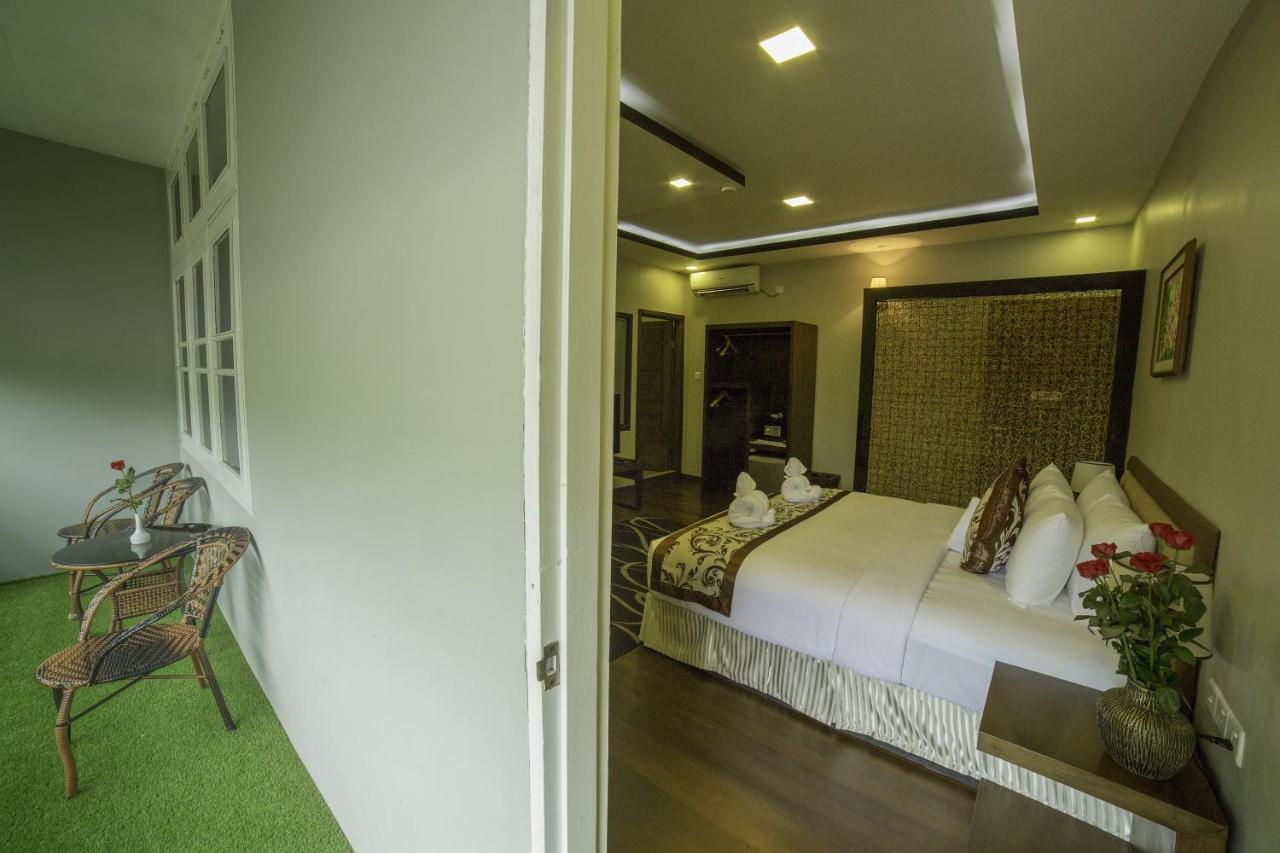 Cloud 10 Boutique Hotel Янгон Экстерьер фото