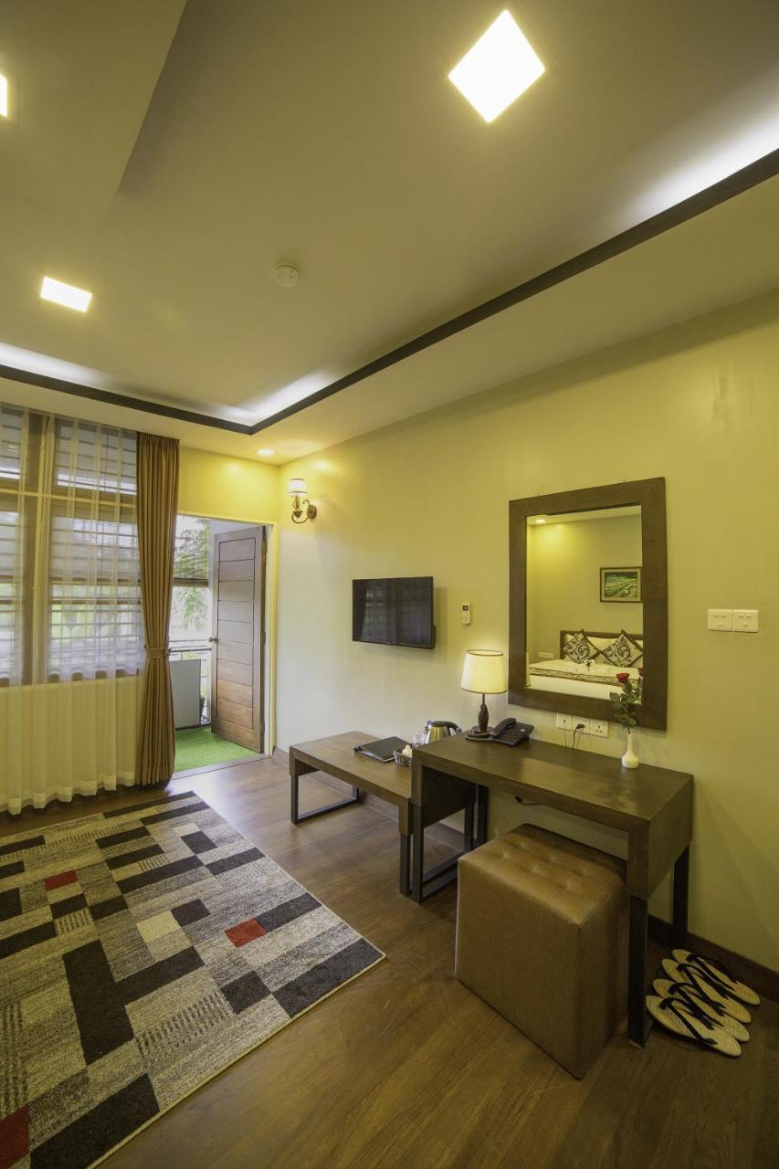 Cloud 10 Boutique Hotel Янгон Экстерьер фото