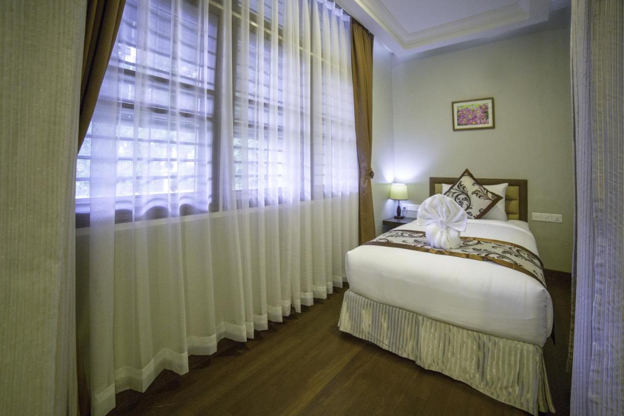 Cloud 10 Boutique Hotel Янгон Экстерьер фото