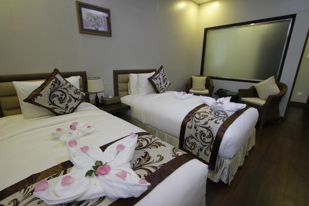 Cloud 10 Boutique Hotel Янгон Экстерьер фото