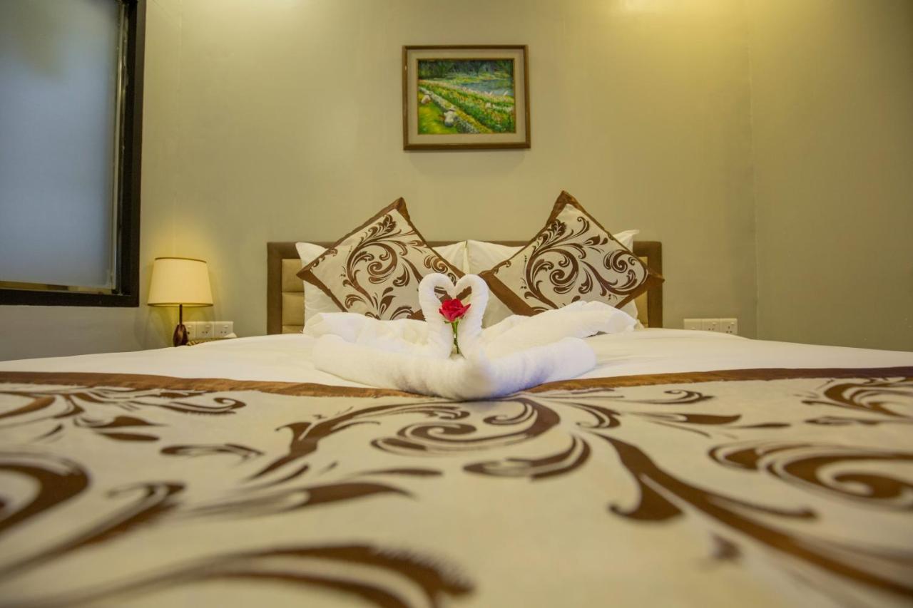 Cloud 10 Boutique Hotel Янгон Экстерьер фото